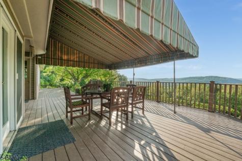 90 Old Farm Road Holland NJ 08848