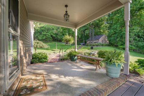 90 Old Farm Road Holland NJ 08848