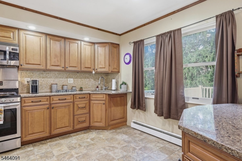 22 Hillside Road Mansfield NJ 07840