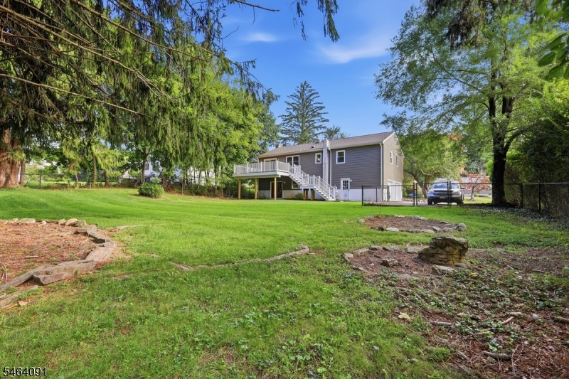 22 Hillside Road Mansfield NJ 07840