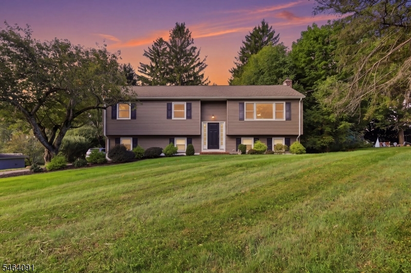 22 Hillside Road Mansfield NJ 07840