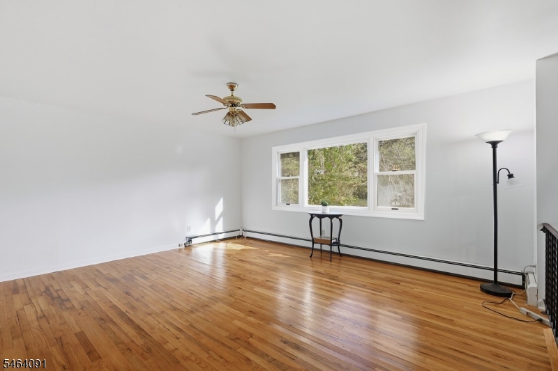 22 Hillside Road Mansfield NJ 07840