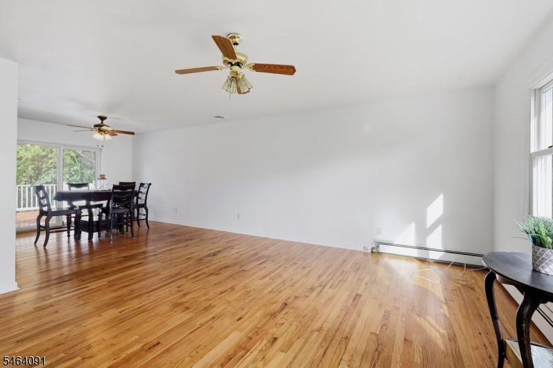 22 Hillside Road Mansfield NJ 07840