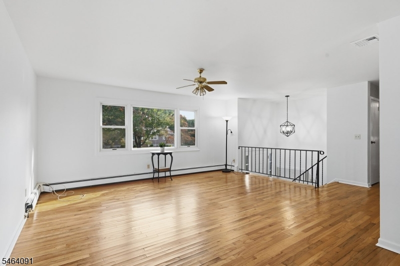 22 Hillside Road Mansfield NJ 07840