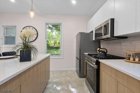 127 Steuben Street East Orange NJ 07018
