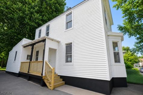 127 Steuben Street East Orange NJ 07018