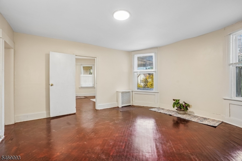 14 Scheerer Avenue Newark NJ 07112