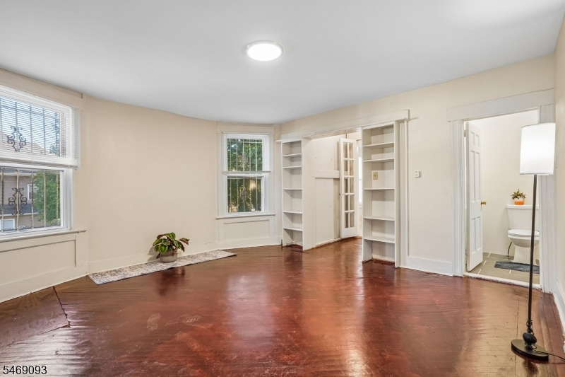 14 Scheerer Avenue Newark NJ 07112