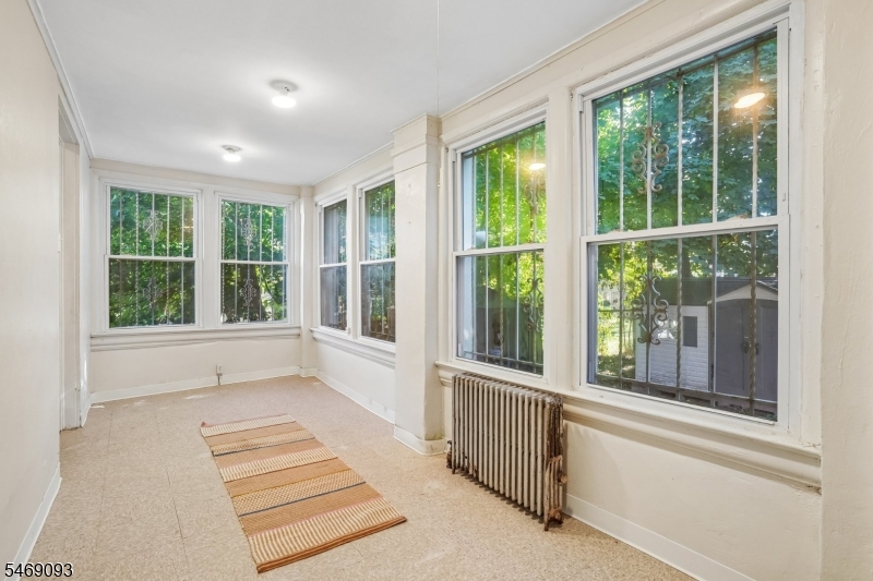 14 Scheerer Avenue Newark NJ 07112