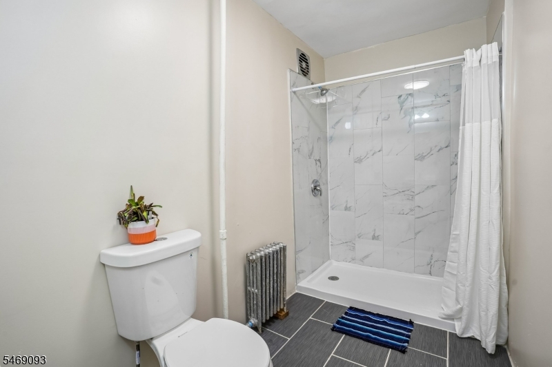 14 Scheerer Avenue Newark NJ 07112