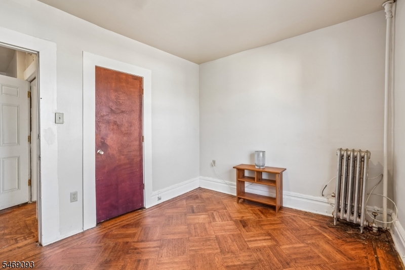 14 Scheerer Avenue Newark NJ 07112