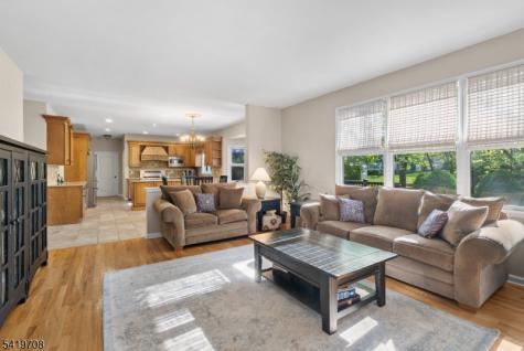26 Woodshire Terrace Montville NJ 07082