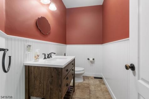 26 Woodshire Terrace Montville NJ 07082
