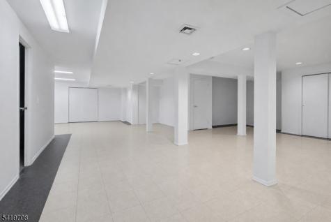 26 Woodshire Terrace Montville NJ 07082