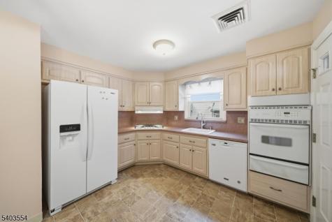 52 Broadway Clark NJ 07066