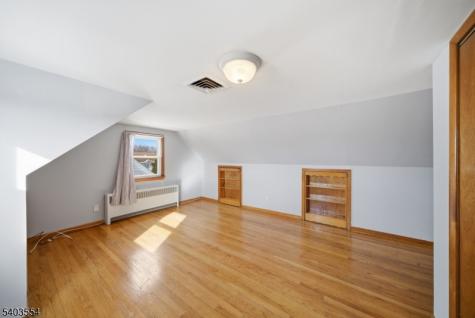52 Broadway Clark NJ 07066