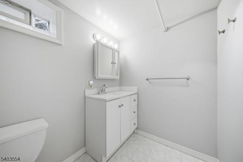 52 Broadway Clark NJ 07066