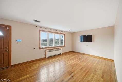 52 Broadway Clark NJ 07066