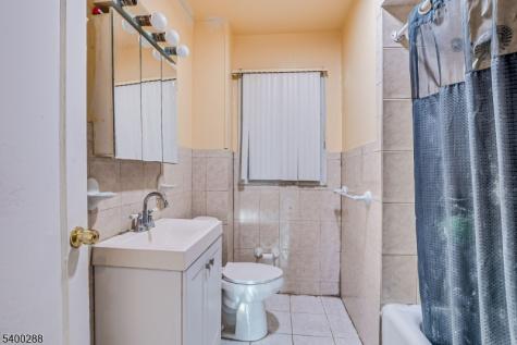 651 W Lincoln Avenue Rahway NJ 07065