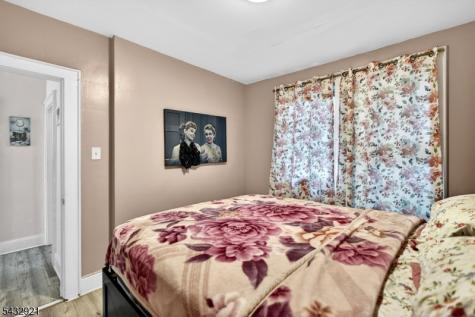 280 Nesbit Terrace Irvington NJ 07111