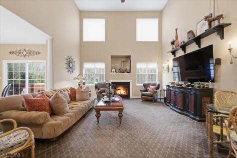 2 Picasso Court Franklin NJ 08873