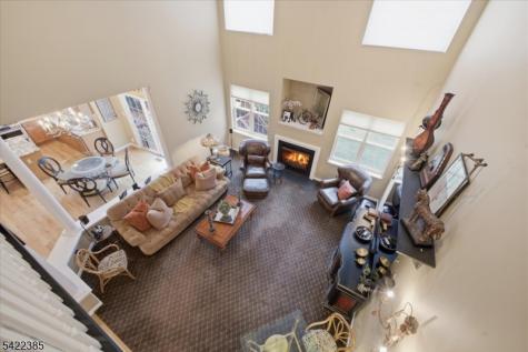 2 Picasso Court Franklin NJ 08873