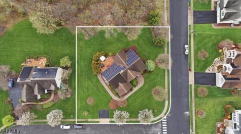 2 Picasso Court Franklin NJ 08873