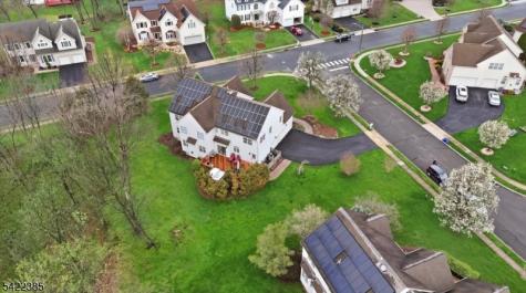 2 Picasso Court Franklin NJ 08873
