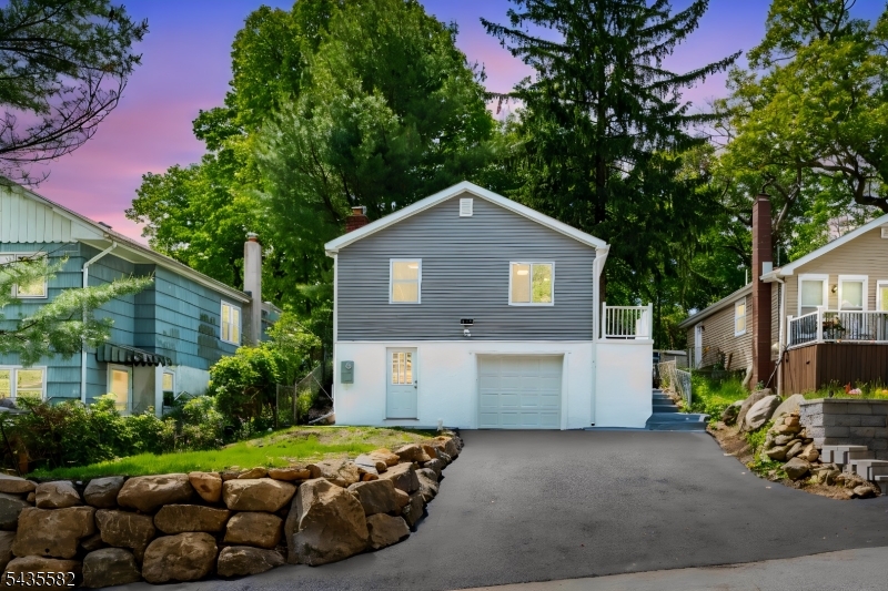 116 Bucknell Trail Hopatcong NJ 07843