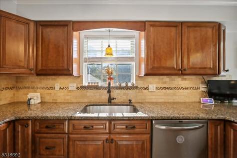 33 Bronia Street Howell NJ 07731