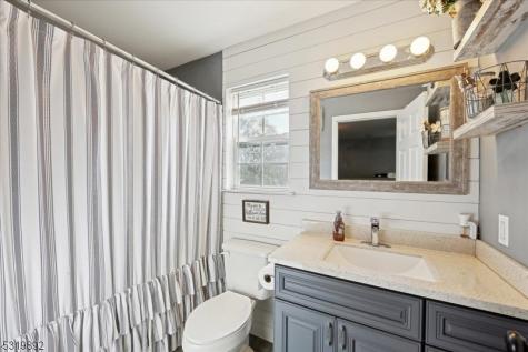 33 Bronia Street Howell NJ 07731