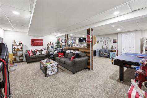 33 Bronia Street Howell NJ 07731