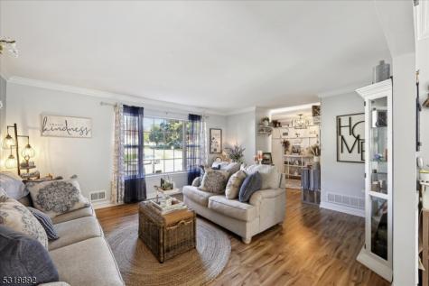 33 Bronia Street Howell NJ 07731
