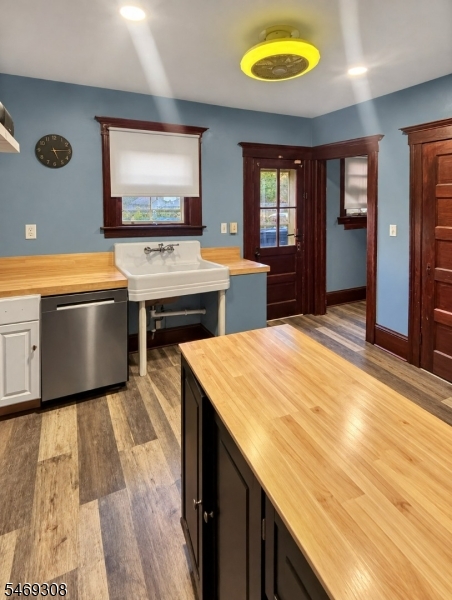 175 S Lincoln Avenue Middlesex NJ 08846