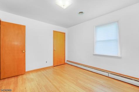 62 Willow Avenue Franklin NJ 08873