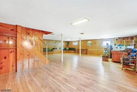 62 Willow Avenue Franklin NJ 08873