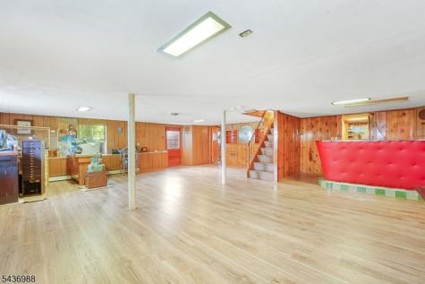 62 Willow Avenue Franklin NJ 08873