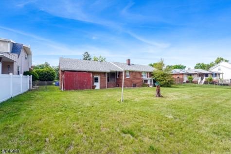62 Willow Avenue Franklin NJ 08873