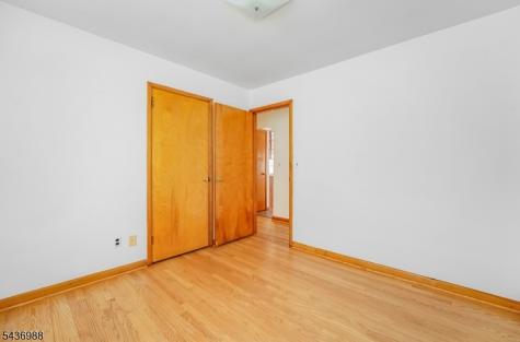 62 Willow Avenue Franklin NJ 08873