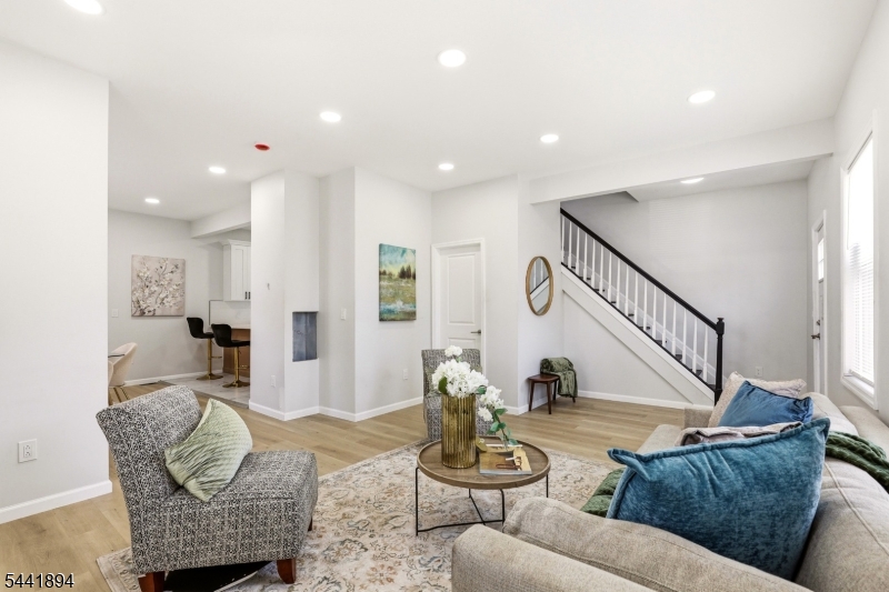 44 Fabyan Place Newark NJ 07108