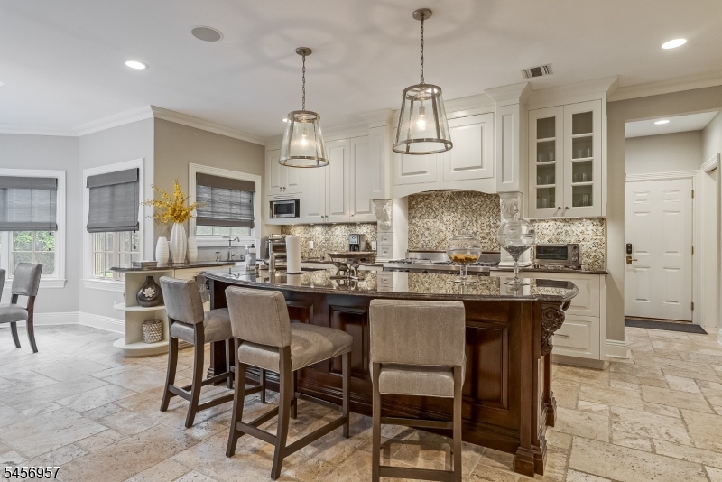 2 Hobson Drive Livingston NJ 07039