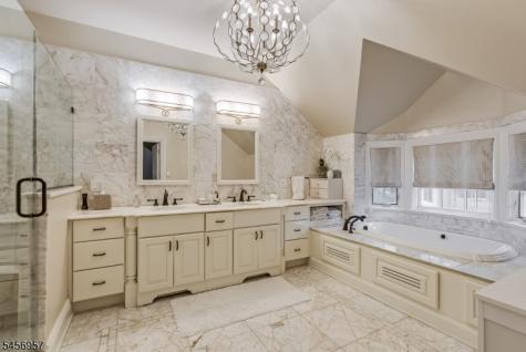 2 Hobson Drive Livingston NJ 07039