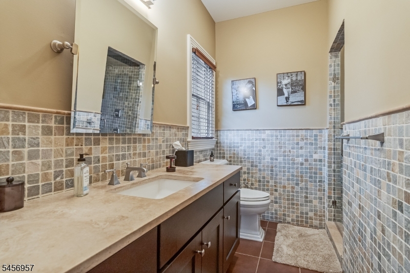 2 Hobson Drive Livingston NJ 07039