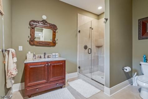 2 Hobson Drive Livingston NJ 07039