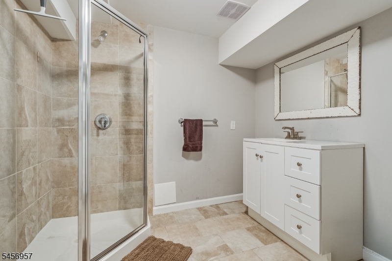 2 Hobson Drive Livingston NJ 07039
