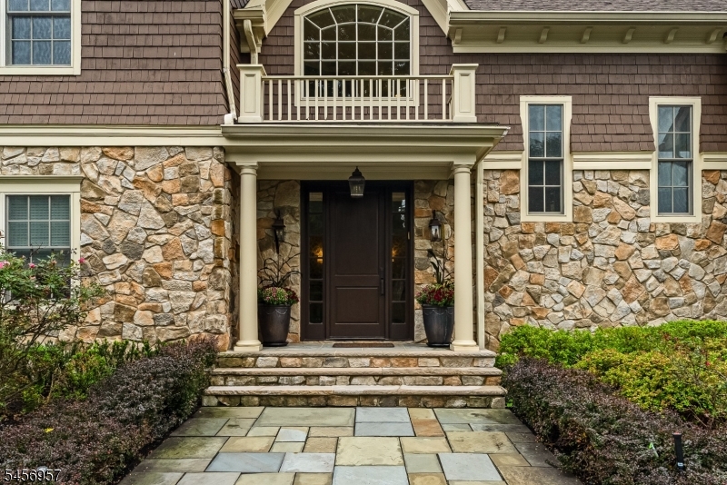2 Hobson Drive Livingston NJ 07039
