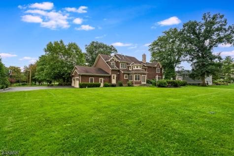 2 Hobson Drive Livingston NJ 07039