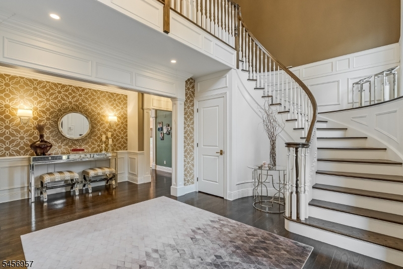 2 Hobson Drive Livingston NJ 07039