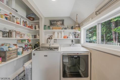 717 Hawthorne Avenue Bridgewater NJ 08805