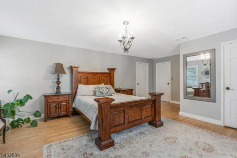 717 Hawthorne Avenue Bridgewater NJ 08805